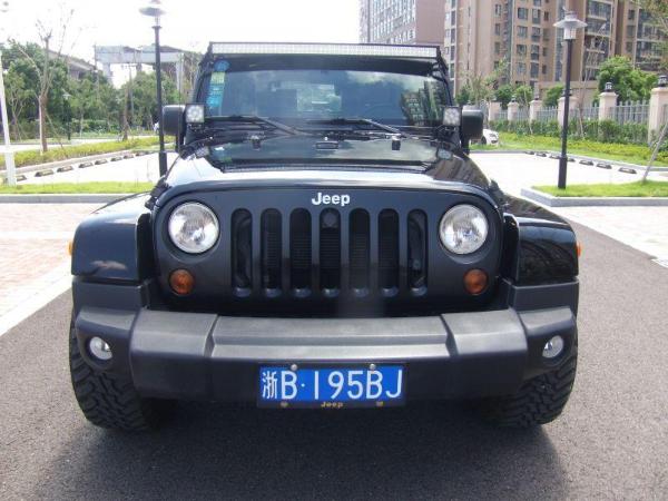 【宁波】2011年9月 jeep 牧马人 2011款 3.