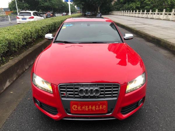 奥迪 奥迪S5  2010款 S5 3.0T Sportback