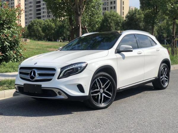 奔驰 奔驰GLA  2015款 GLA 220 4MATIC 时尚型