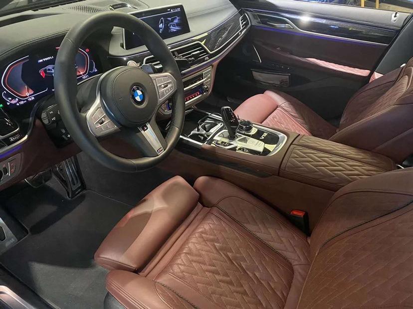 北京2020年8月宝马宝马7系2019款m760lixdrivev12运动套装黑色手自