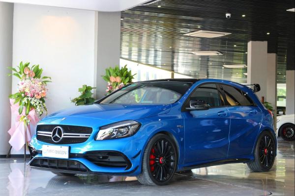 奔驰 AMG  2017款 A45 AMG 2.0T 4MATIC