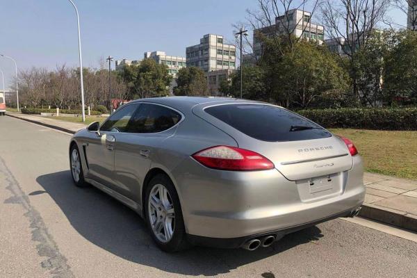 2010年3月 保时捷 panamera 2010款 panamera s 4.8l