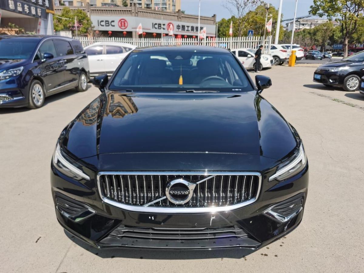 【绍兴】2020年10月 沃尔沃 s60l 2020款 t4 智远豪华版 黑色 手自