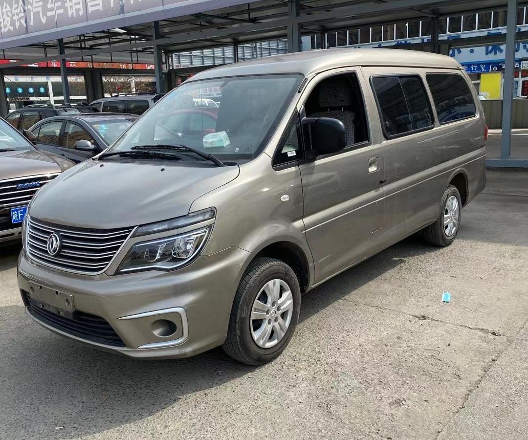 淮北2020年6月东风风行菱智2020款m5l16l7座舒适型灰色手动挡