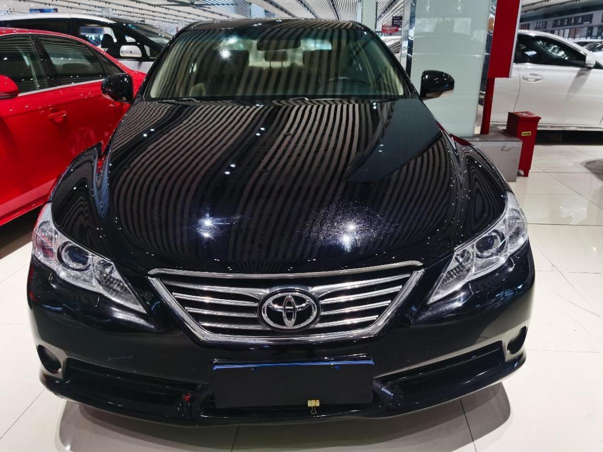 台州2011年10月丰田锐志黑色手自一体