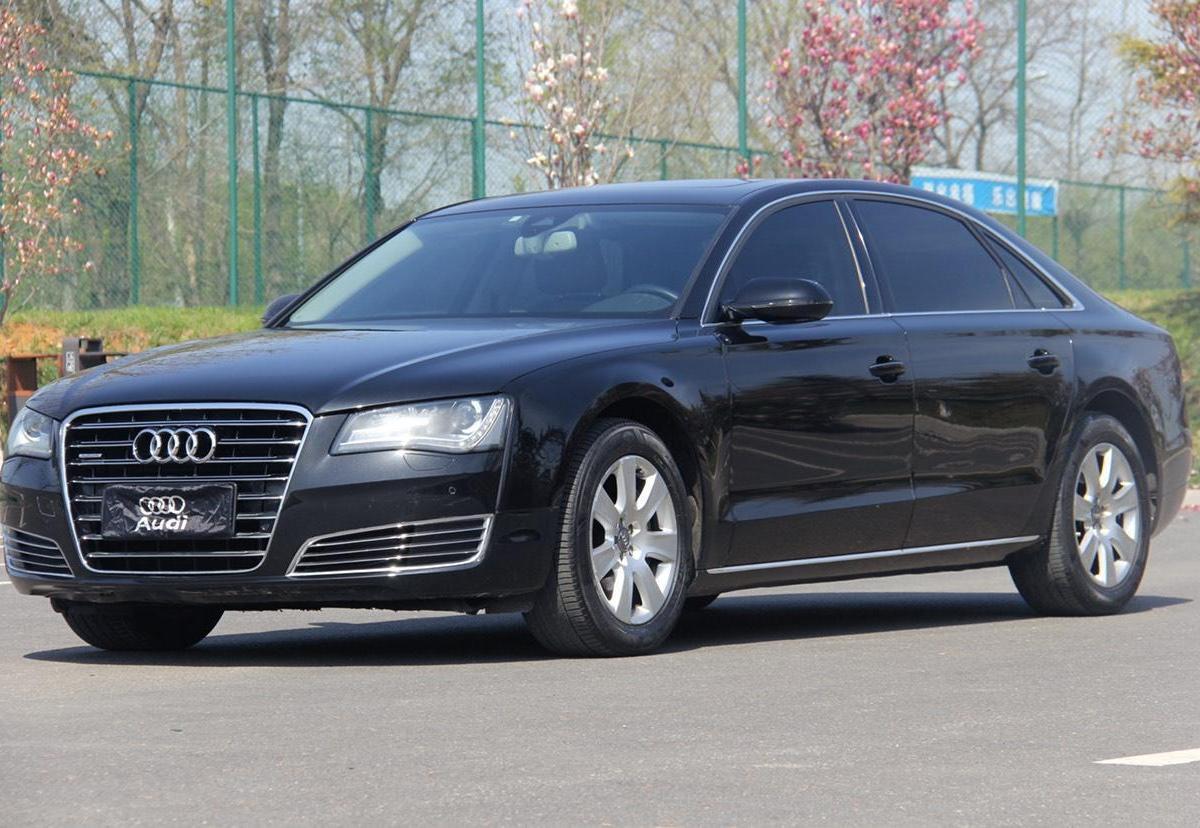 【大连】2014年1月 奥迪 奥迪a8 2013款 a8l 45 tfsi quattro舒适型