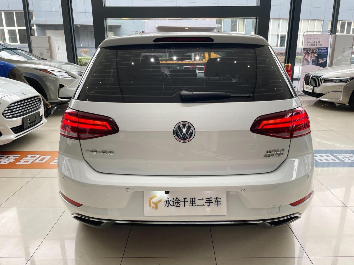 【成都】2018年5月 大众 高尔夫 2018款 230tsi 自动舒适型 自动档