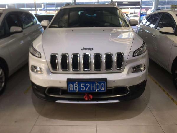 Jeep 自由光  2017款 2.4L 专业智能版