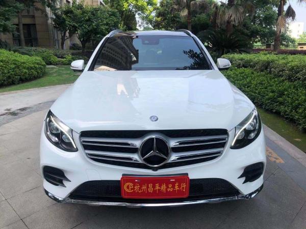 奔驰 奔驰GLC  2017款 GLC 300 4MATIC 动感型