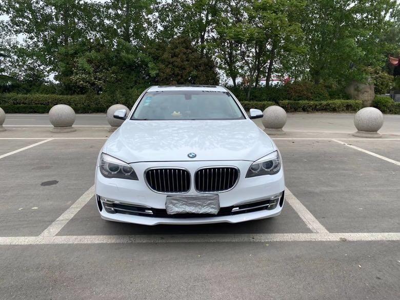 徐州2013年6月宝马宝马7系2013款740li豪华型白色手自一体