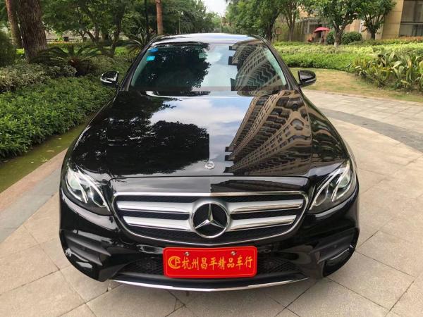 奔驰 奔驰E级  2019款 E 260 L 运动型 4MATIC