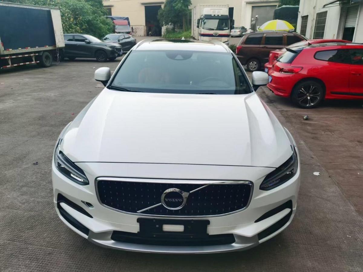 绍兴2020年7月沃尔沃v902020款crosscountryt5awd智远版白色手自一体