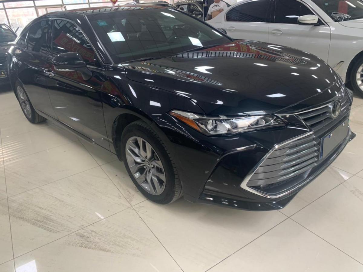 丰田 亚洲龙 2019款 2.0l 豪华版图片