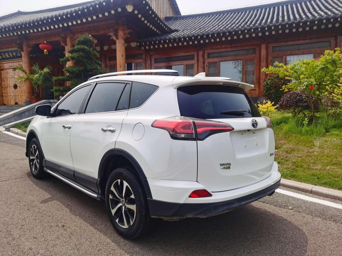 【日照】2017年04月 丰田rav4荣放 2016款 2.0l cvt两驱风尚版 自动档