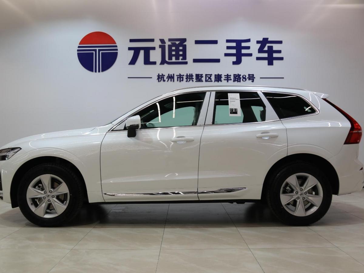 沃尔沃 xc60 2022款 b5 四驱智逸豪华版图片