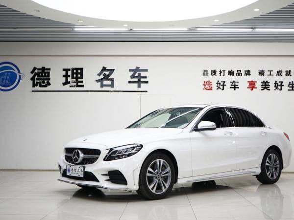 奔驰 奔驰C级  2020款 改款 C 200 L 动感型运动版