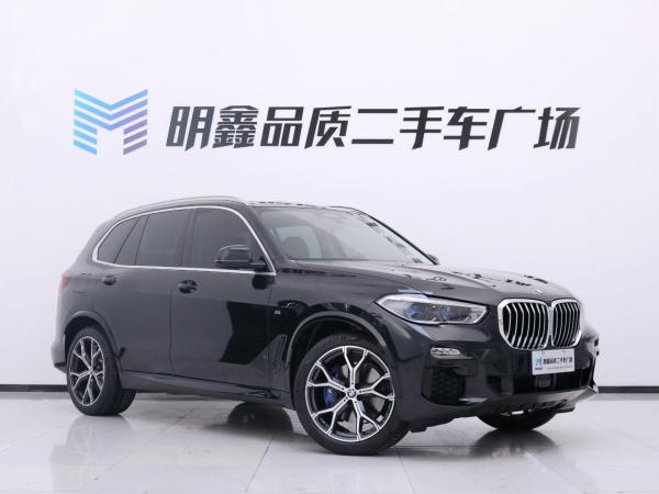 宝马 宝马X5  2021款 改款 xDrive40i 尊享型 M运动套装