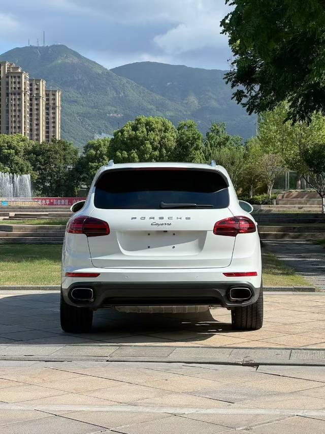 2016年05月保時捷 Cayenne  2015款 Cayenne 3.0T