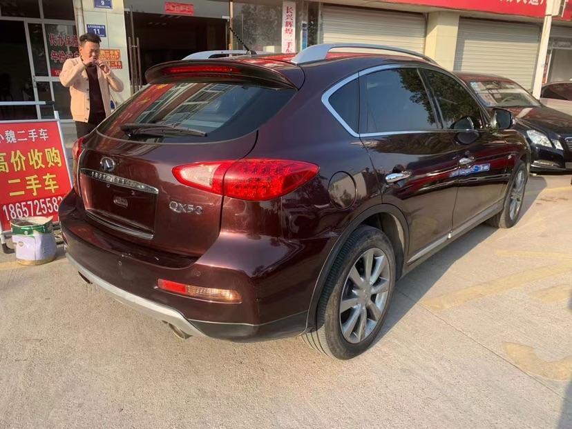 英菲尼迪 QX50  2015款 2.5L 舒適版圖片