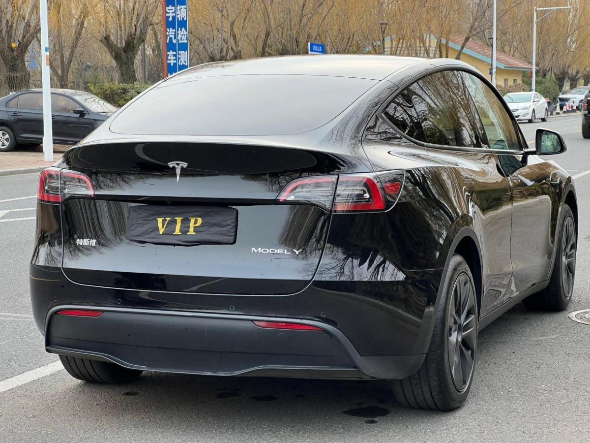 特斯拉 Model Y  2023款 后輪驅(qū)動(dòng)版圖片