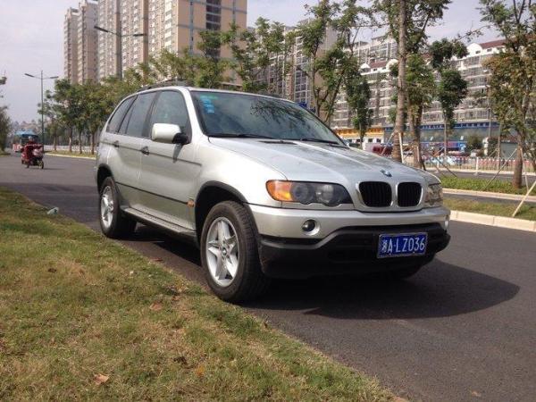 【长沙】2004年6月 宝马 宝马x5 2004款 宝马x5 4.6is 银灰 自动档