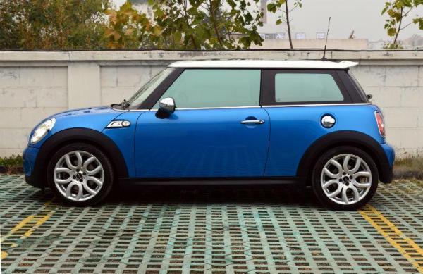 【青島】2010年10月 mini mini cooper s 1.6t 50 camden 藍色 自動檔