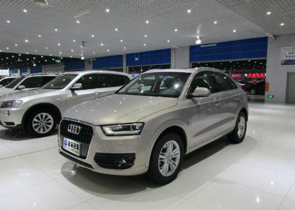 奥迪 奥迪Q3  2015款 Q3 2.0 TFSI 35 TFSI 舒适型