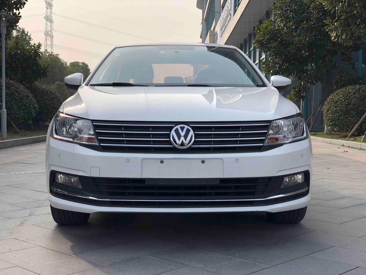 南京2017年5月大众朗逸2017款180tsidsg舒适版白色自动档