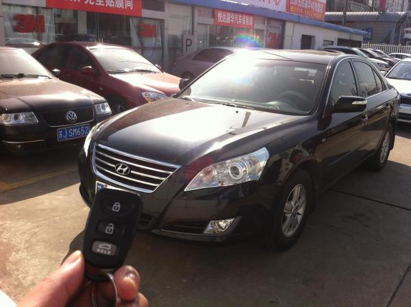 【盐城】2011年12月 现代 领翔 黑色 手动挡