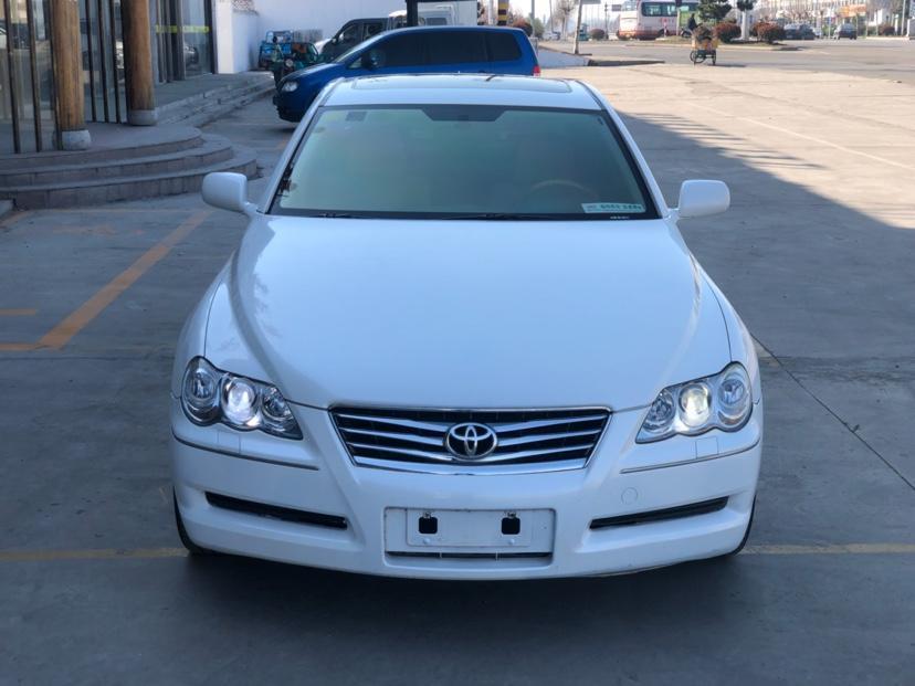 济宁2005年11月丰田锐志2005款25v白色手自一体