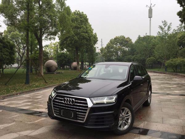 奥迪 奥迪Q7  2016款 40 TFSI S line运动型