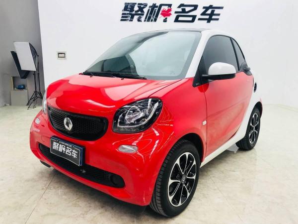 smart fortwo  2017款 1.0L 52千瓦硬顶挚爱特别版