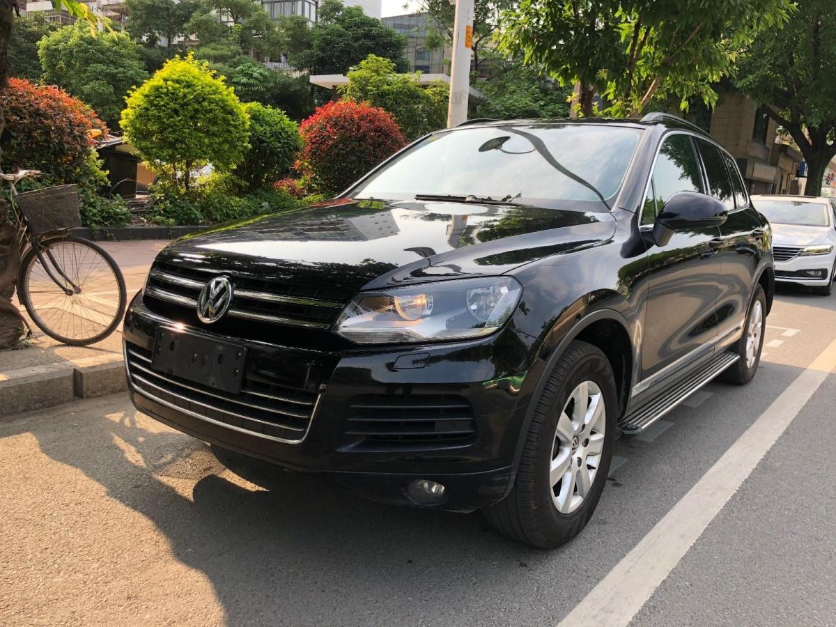 福州2015年3月大众进口途锐黑色自动档