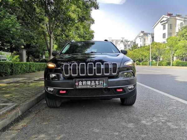 Jeep 自由光  2014款 2.4L 高性能版