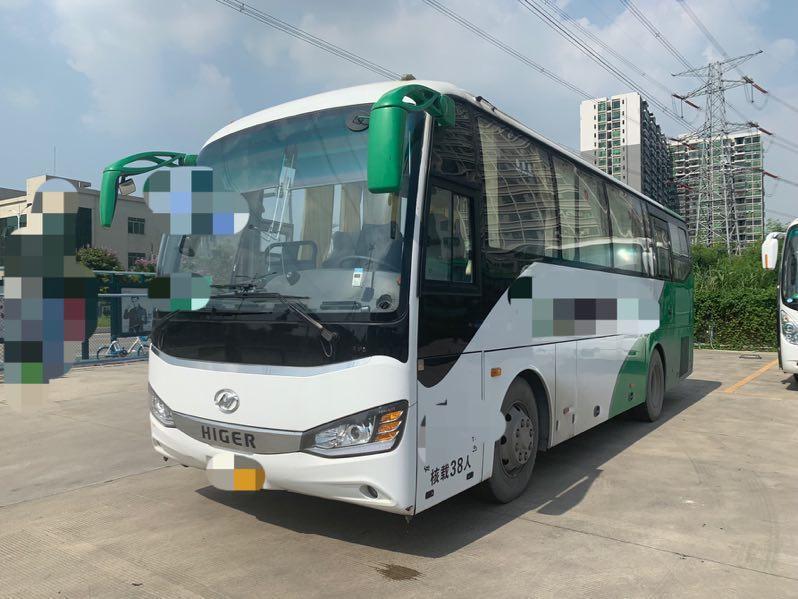 【深圳】2017年12月 国五排放同款2台海格38座气囊车 白色 手动挡