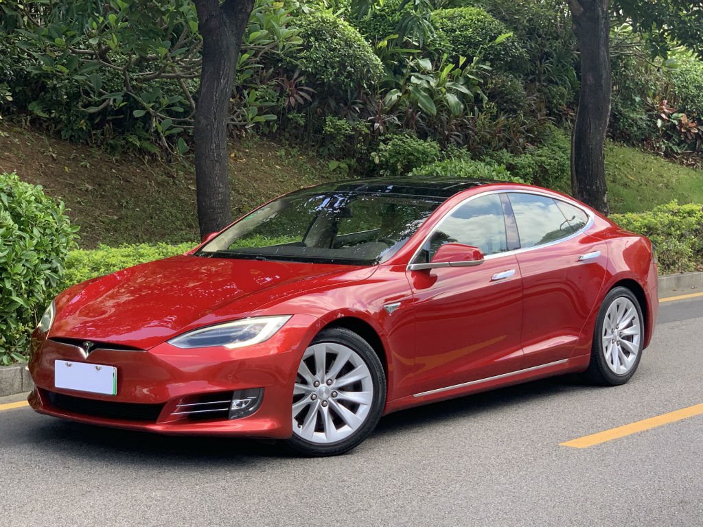 【深圳】2017年01月 特斯拉 model s 2016款 model s 70 红色 手动挡
