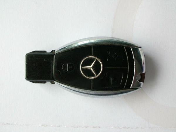 【大连】1999年1月 奔驰 s级 s500 5.0 v8 自动档