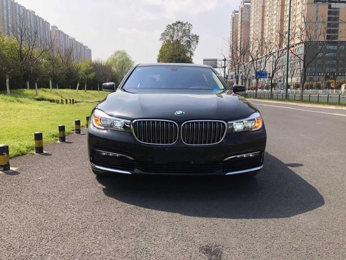 长沙2017年8月宝马宝马7系2017款730li领先型黑色手自一体