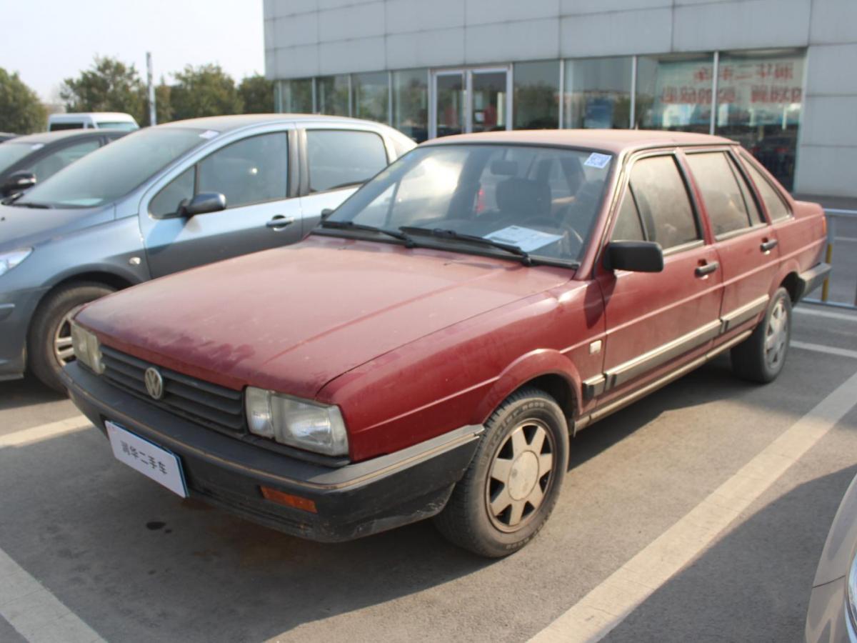 济南2005年3月大众桑塔纳经典2004款18l标准型红色自动档