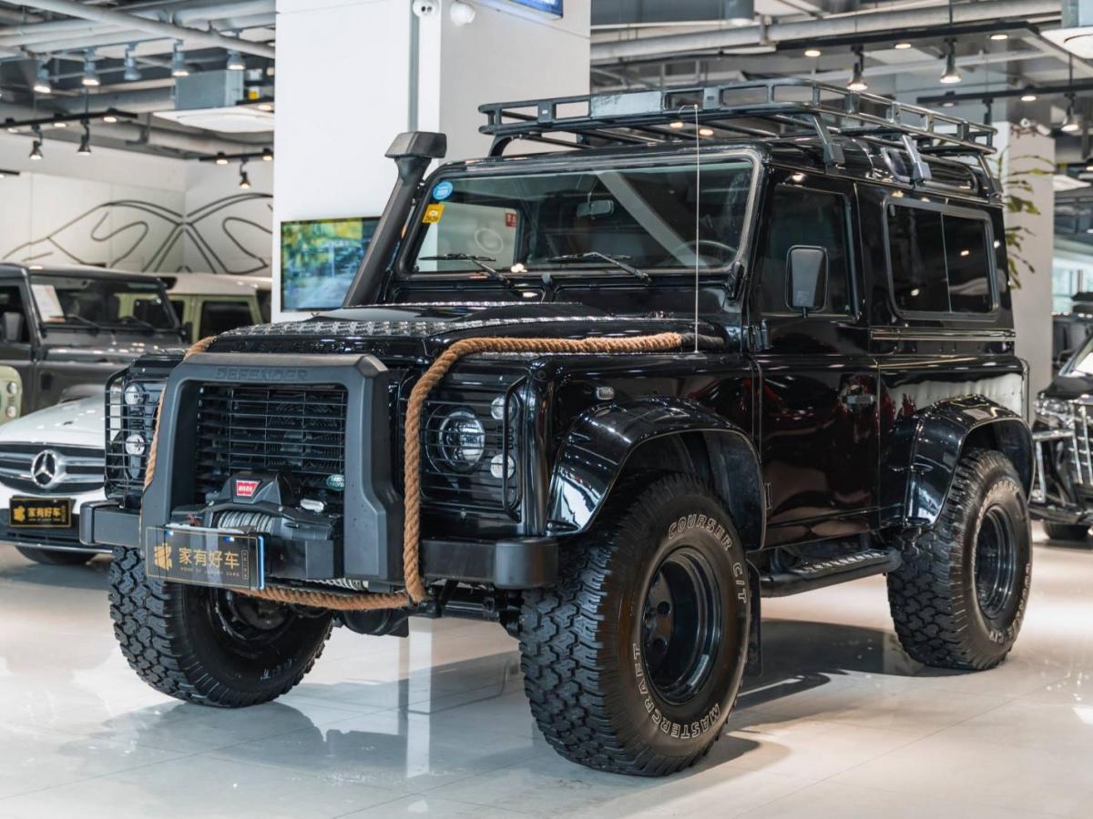 上海2014年11月路虎卫士90幽灵限量版黑色手动挡