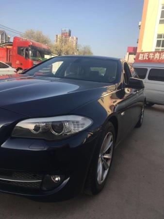 2010年12月宝马 宝马5系  2010款 523li 2.5l 豪华型