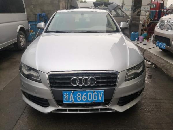 奥迪 奥迪A4L  2010款 2.0 TFSI 技术型