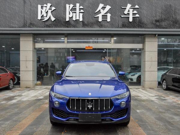 玛莎拉蒂 Levante  2019款  3.0T 350Hp 标准版