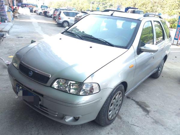 【深圳】2006年8月 菲亚特 周末风 1.5 gsx 靓彩版 银灰 手动挡