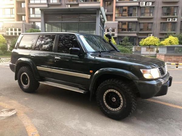 1999年12月途乐y61