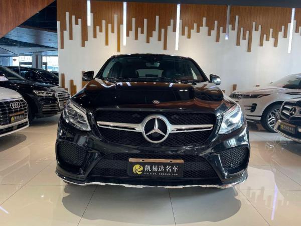 奔驰 奔驰GLE轿跑  2017款 GLE 320 4MATIC 轿跑SUV