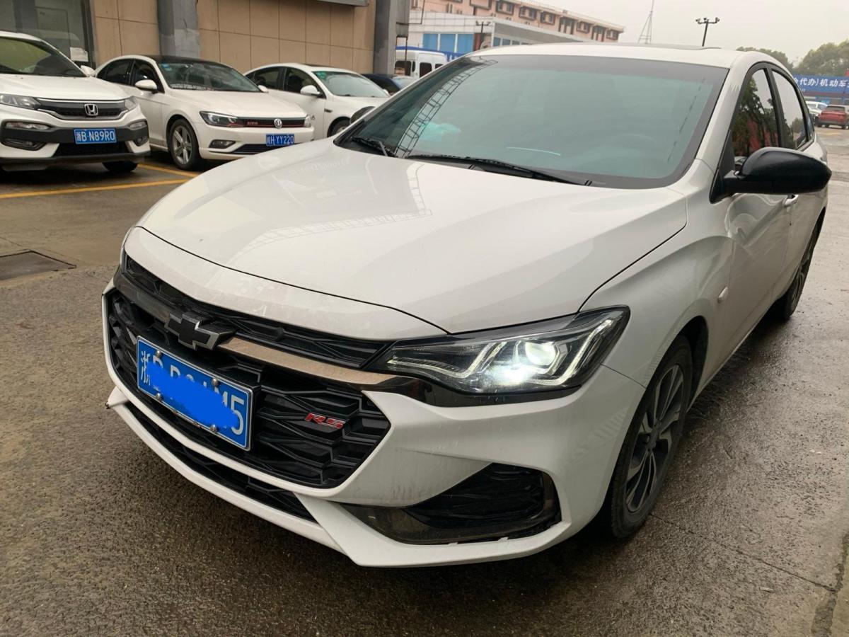 雪佛兰 科鲁泽 2020款 轻混 rs 330t 自动痛快版 白色 自动档