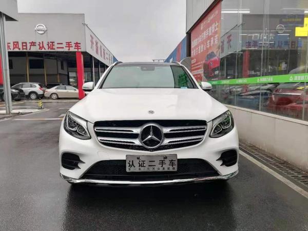 奔驰 奔驰GLC  2018款 GLC 260 4MATIC 豪华型