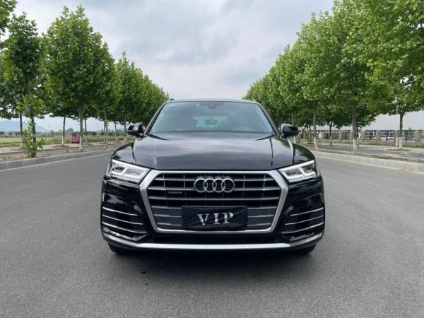 奥迪 奥迪Q5L  2020款 40 TFSI 荣享时尚型