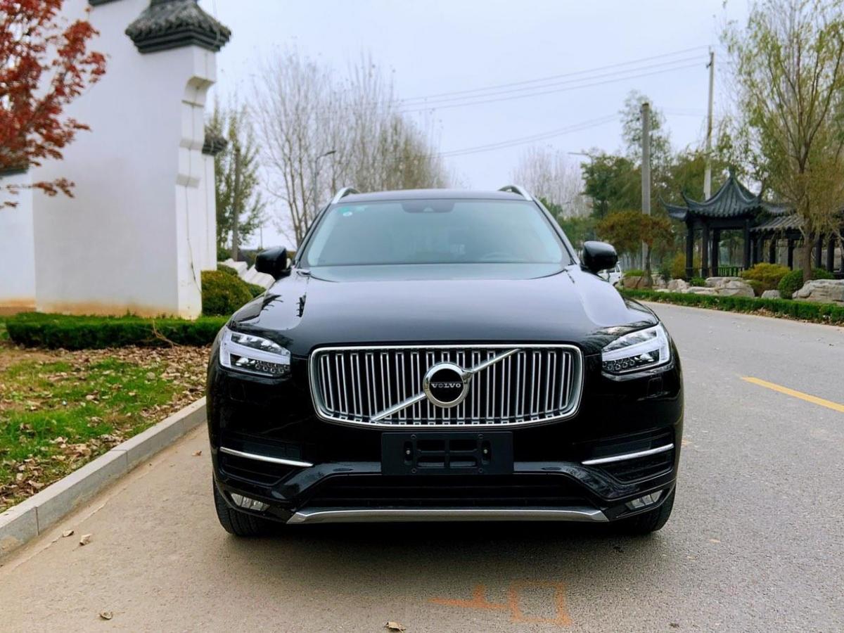 【济南】2017年06月 沃尔沃 xc90 2017款 t6 智逸版 5座 手自一体
